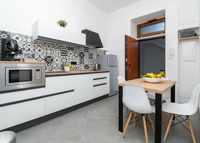 Vittoria Flat Sorrento